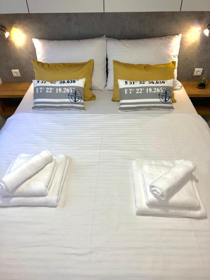 Fjaka Luxury Mobile Home - Oaza Mira Camping Croatia ดราเก ภายนอก รูปภาพ