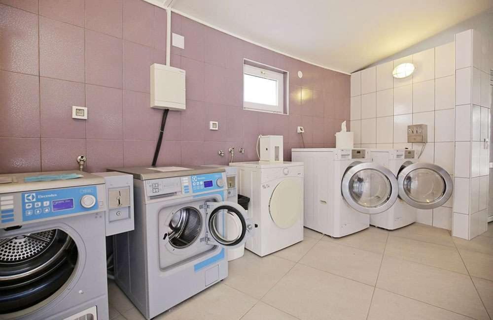 Fjaka Luxury Mobile Home - Oaza Mira Camping Croatia ดราเก ภายนอก รูปภาพ