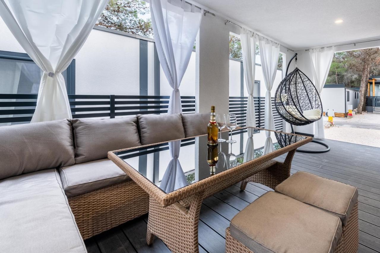 Fjaka Luxury Mobile Home - Oaza Mira Camping Croatia ดราเก ภายนอก รูปภาพ