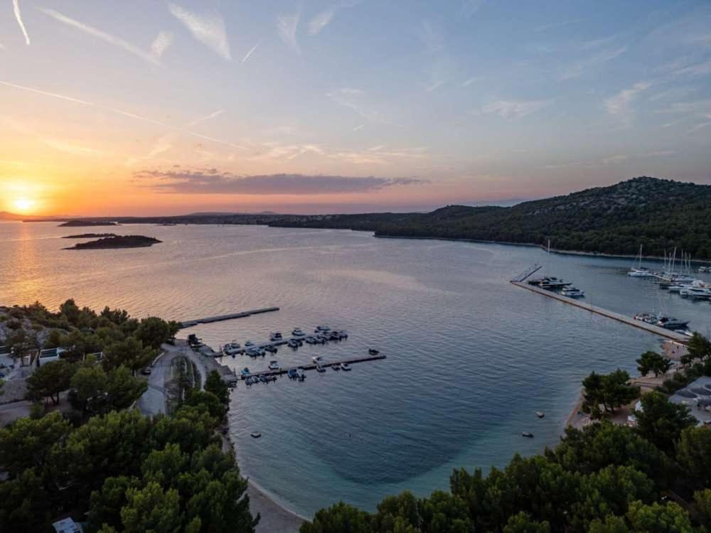 Fjaka Luxury Mobile Home - Oaza Mira Camping Croatia ดราเก ภายนอก รูปภาพ